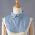 thumbnail image 2 of Blusa desmontable con cuello falso a rayas para mujer, 2 of 3