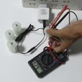 thumbnail image 3 of USB a batería D de 1,5 V, 3 V, 4,5 V y 6 V. Elimina el cable. Reemplaza de 1 a 4 baterías D., 3 of 5