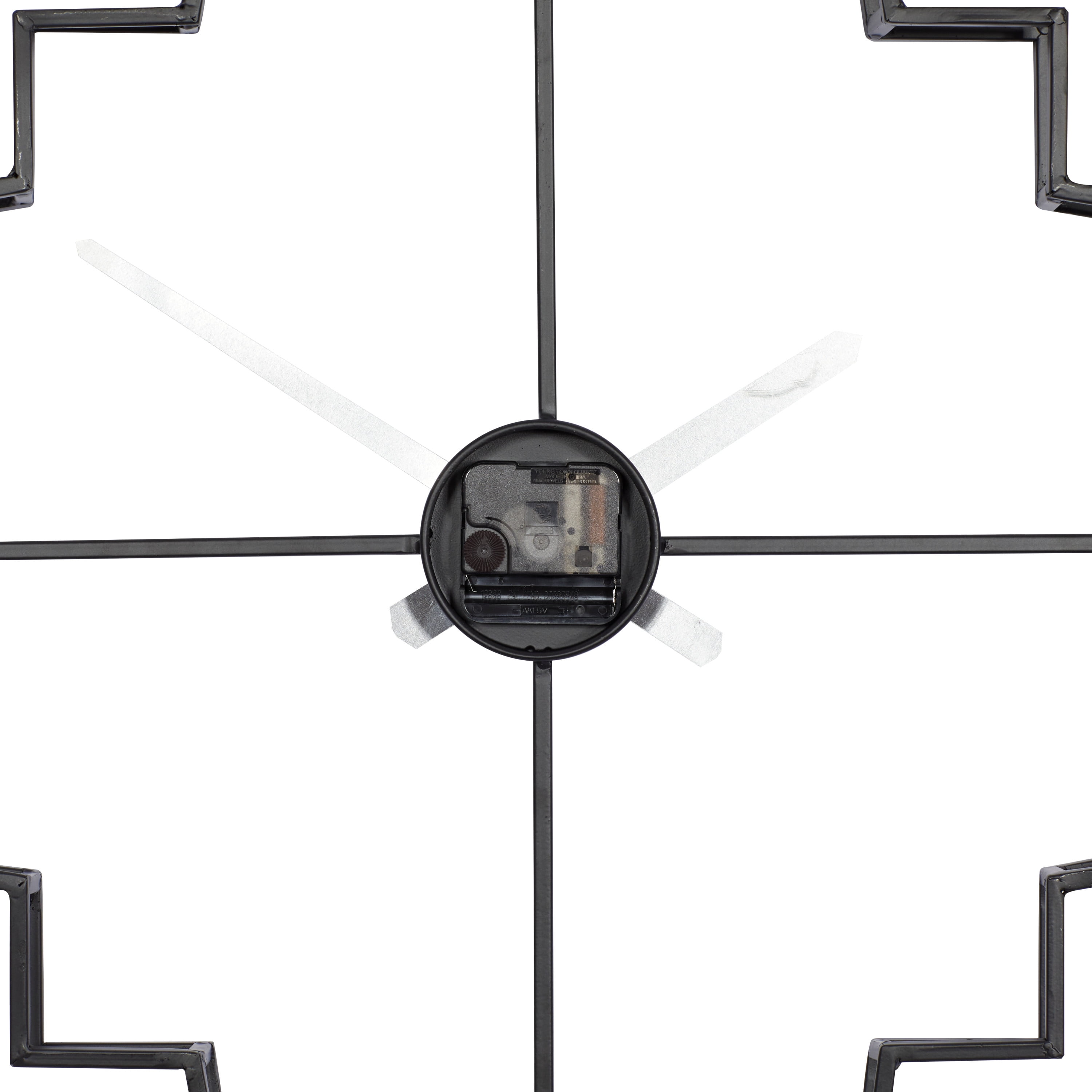 Cosmoliving by Cosmpolitan Black Metal Glam Quatrefoil Inspired Wall Clock 24"W x 24"H