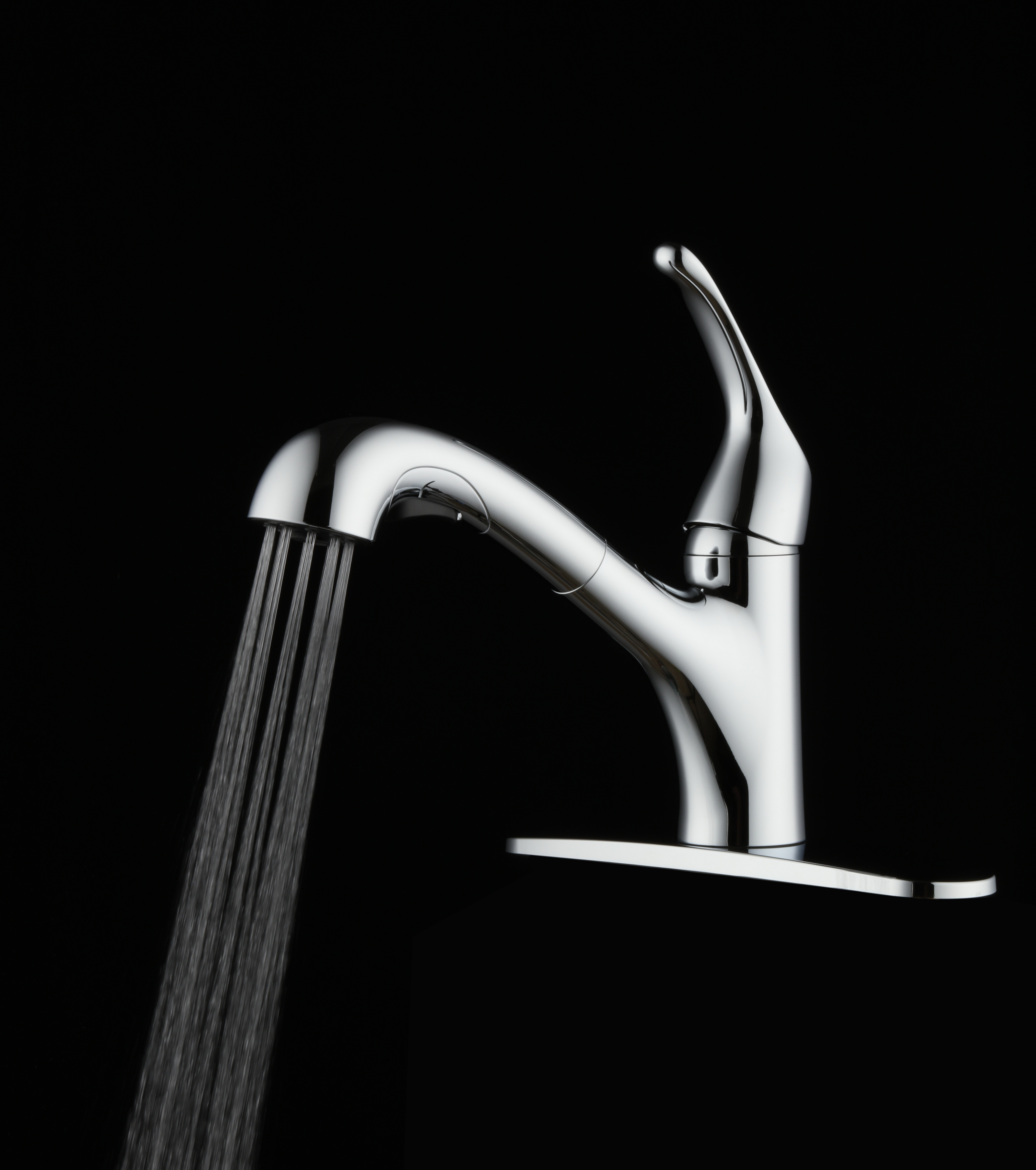 MAINSTAYS PULL OUT KITCHEN FAUCET IN CHROME