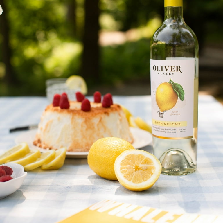 Oliver Winery Lemon Moscato 6.8% ABV Glass Bottle, Real Fruit