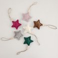thumbnail image 3 of Comercio al por mayor personalizado colgante de terciopelo estrella árbol decoración al aire libre decoración de pared de estrella de Navidad, 3 of 4