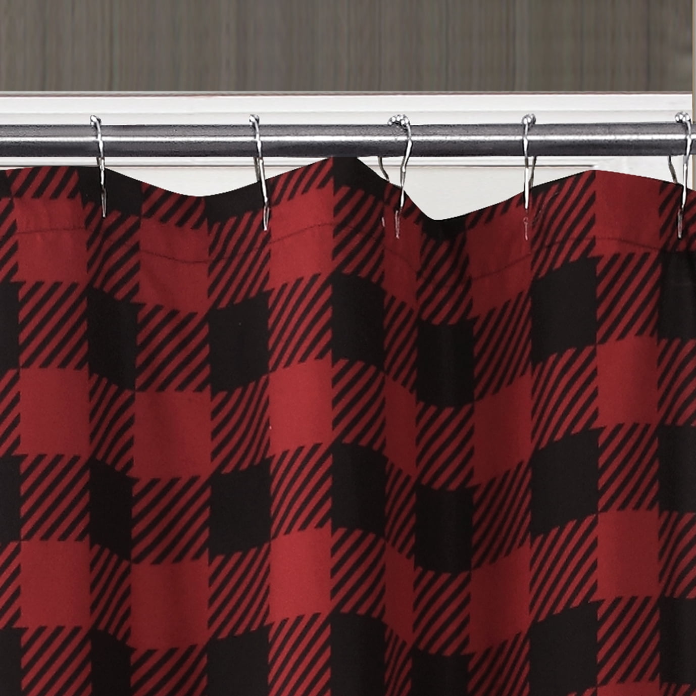 Harper Lane Cabi Plaid Black/Red Plaid Microfiber 13-piece Shower Curtain Set