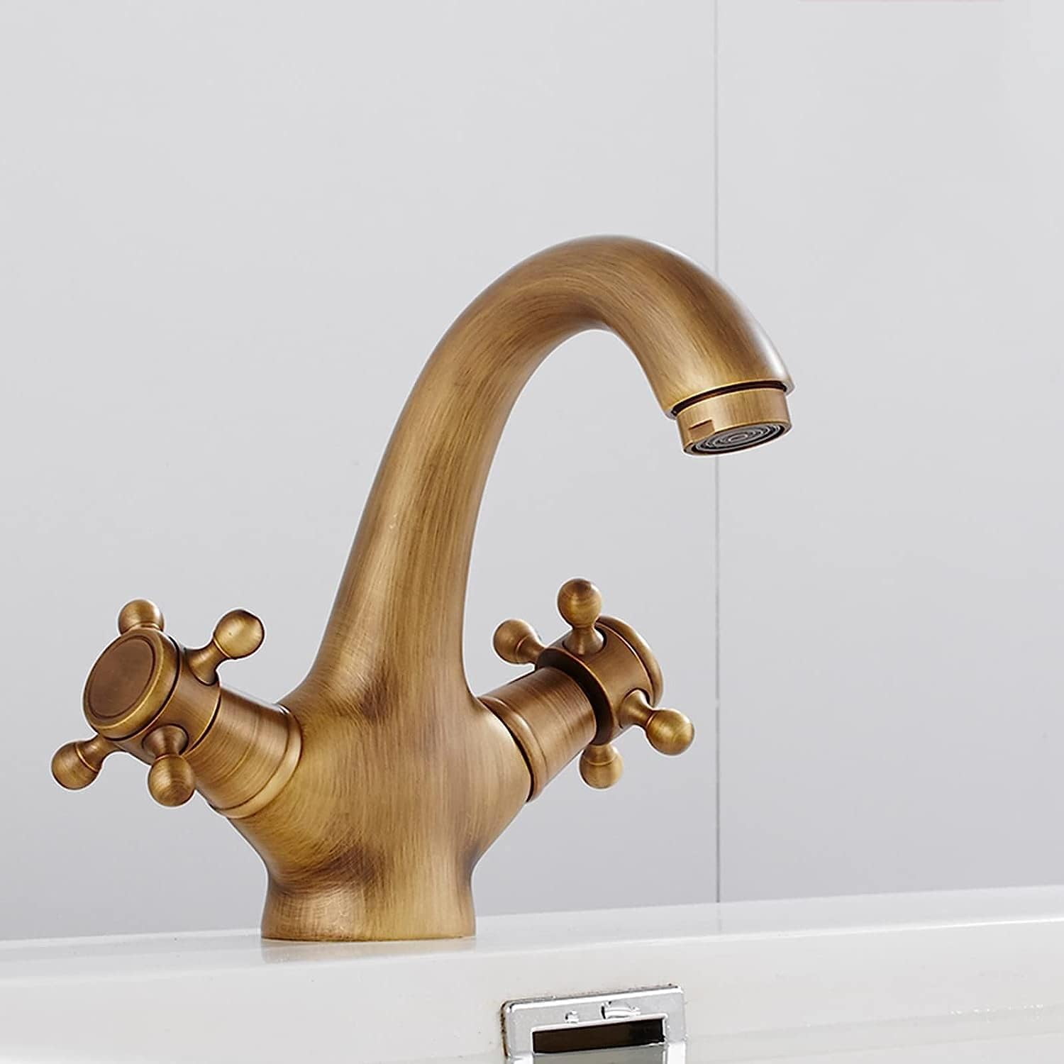 Brass Bathroom Sink Faucet Double Handle Faucet Bathroom Single Hole Faucet Bathroom Sink Sink Faucet Antique Brass Antique Kitchen Faucet Brass for Balcony,Black