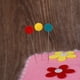 thumbnail image 5 of Alfileres con forma de flor, alfileres de costura rectos, colores surtidos, alfileres de patchwork con estuches transparentes para proyectos de costura y manualidades de modista, 200 piezas, 5 of 7