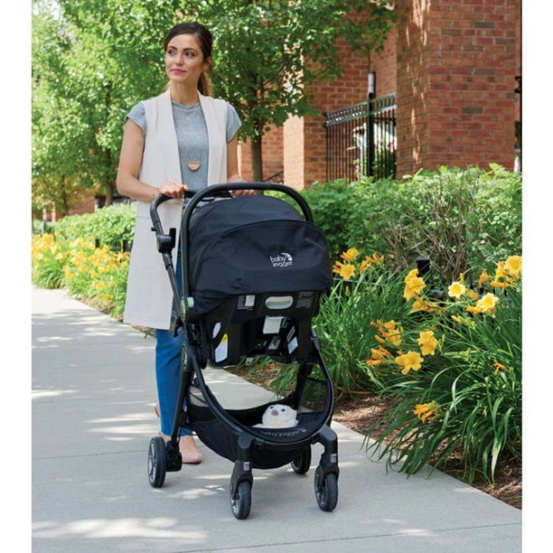 Lux stroller canada hot sale