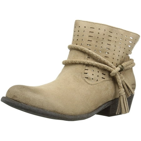 Billabong Snow - Womens Nico Closed Toe Ankle Fashion Boots