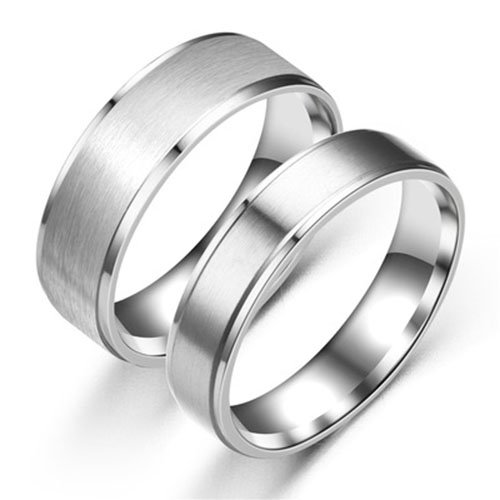 Anillos de titanio Alianza de boda de 8 y 6 mm en ajuste cómodo mate para hombres y mujeres de 6 mm oso de fresa Juguete