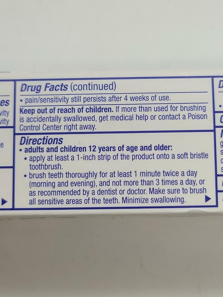 (3 pack) Sensodyne Clinical White Toothpaste Clinically Proven Whitening for Sensitive Teeth, Enamel Strengthening, 3.4 Oz