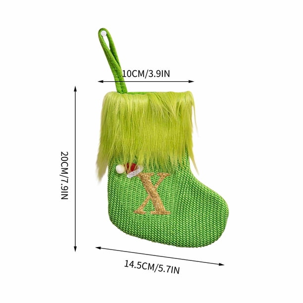 Calcetines navideños con letras de punto verdes para decoración navideña, colgantes con nombre para el hogar.