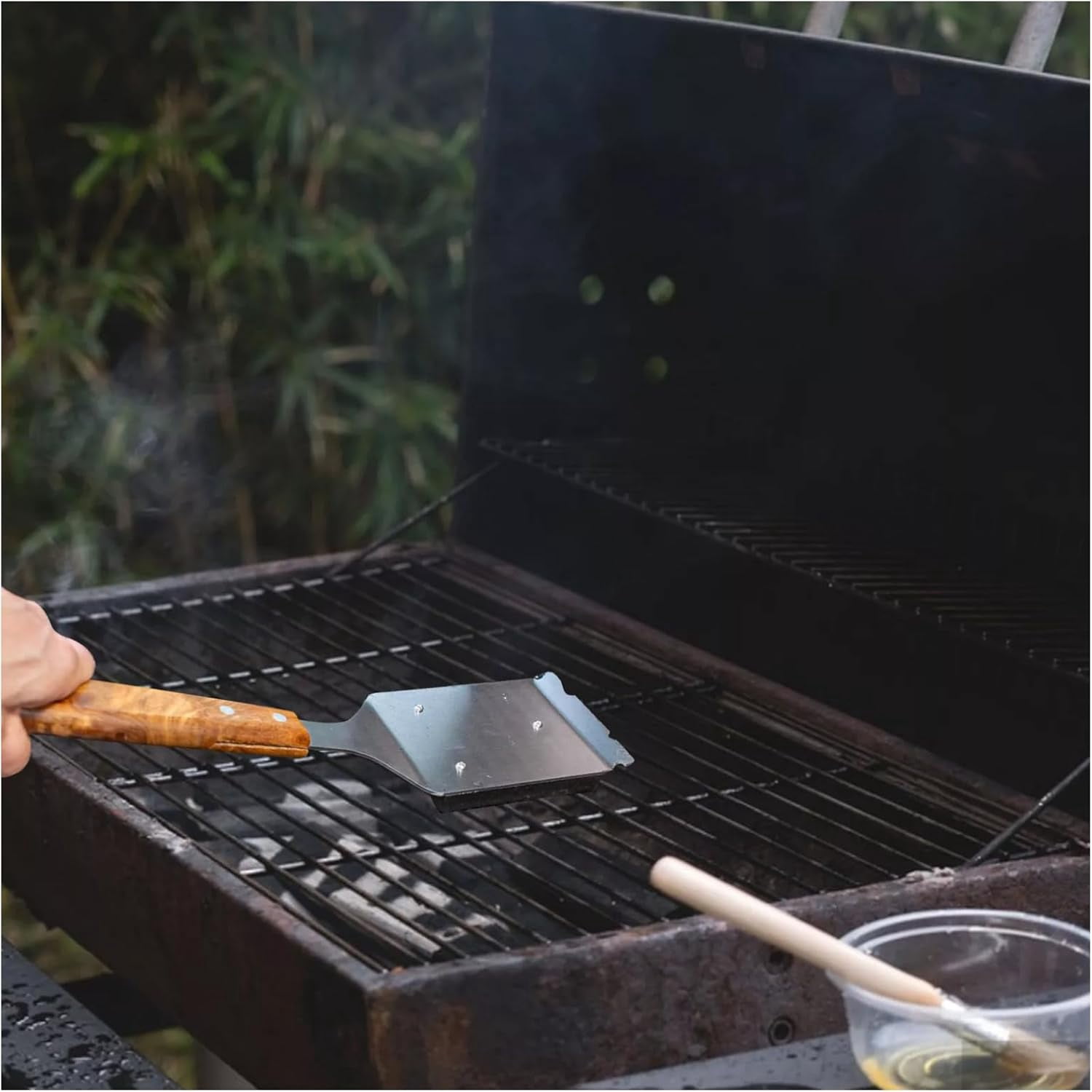 ABPETE Barbecue Grill Brush and Stainless Steel Scraper Scraper Extended Large,Large Wooden Handle, Wire BBQ Grill Brush for Outdoor Grill - No Scratch- BBQ Grill Brush for Any Grill