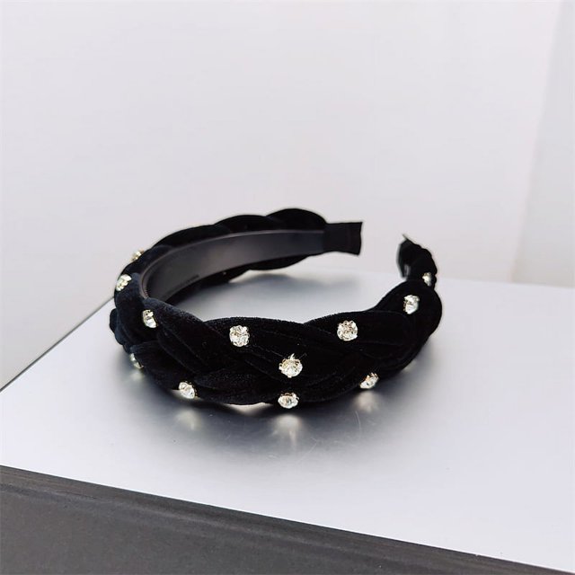 Diadema ancha para mujer, sujetador de terciopelo Vintage, diadema trenzada con perlas blancas, aro para el pelo elegante, accesorios para el cabello de mujer a la moda