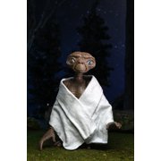 E.T. 40th Anniversary - 7 Scale Action Figure - Ultimate E.T.