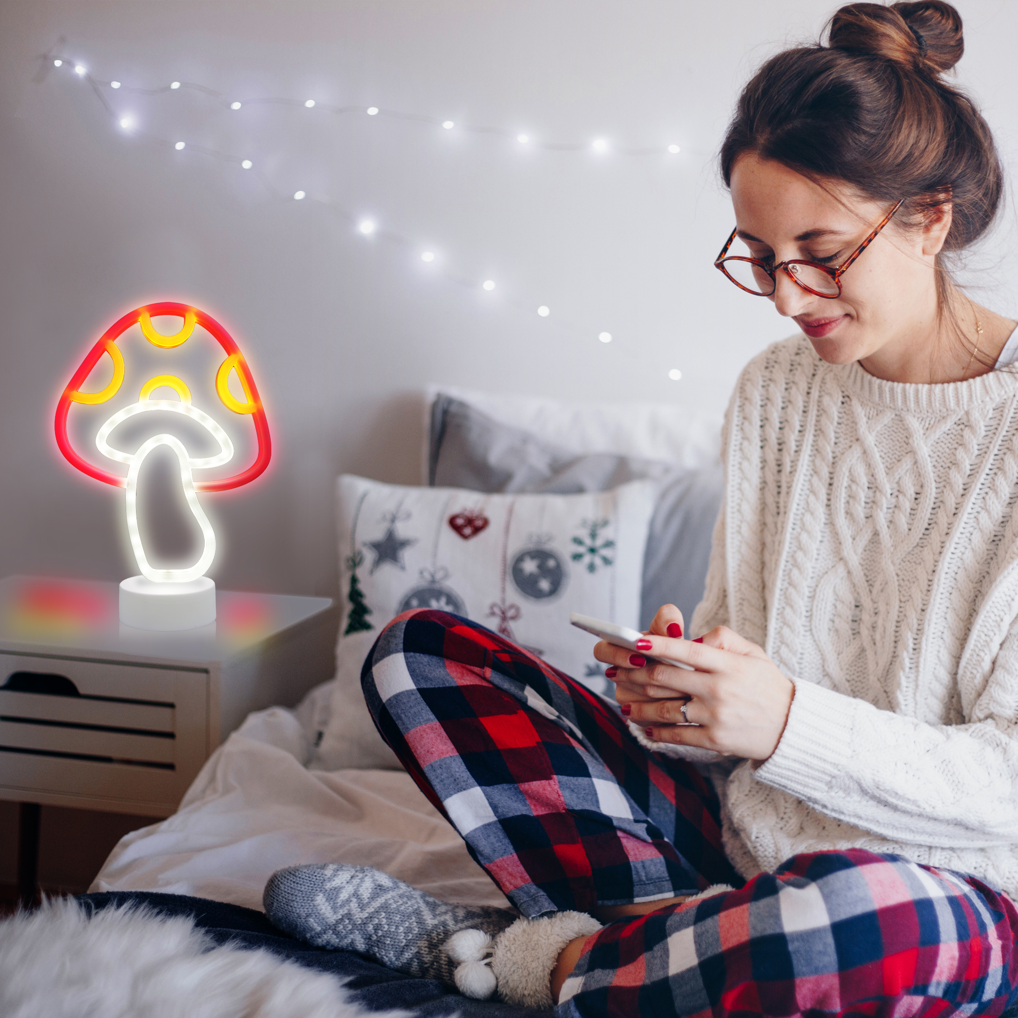 Xtreme Lit Neon Mushroom Lamp, Fun Indoor Novelty Plastic Tabletop Light
