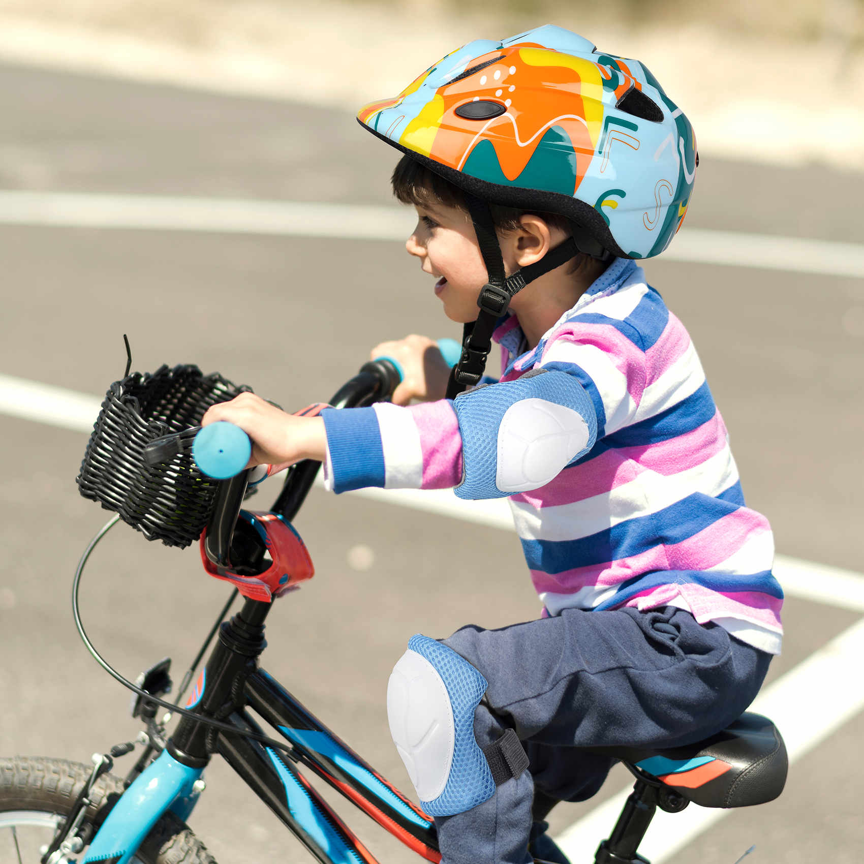 Atphfety Toddler Kids Bike Helmet Set with LED Light