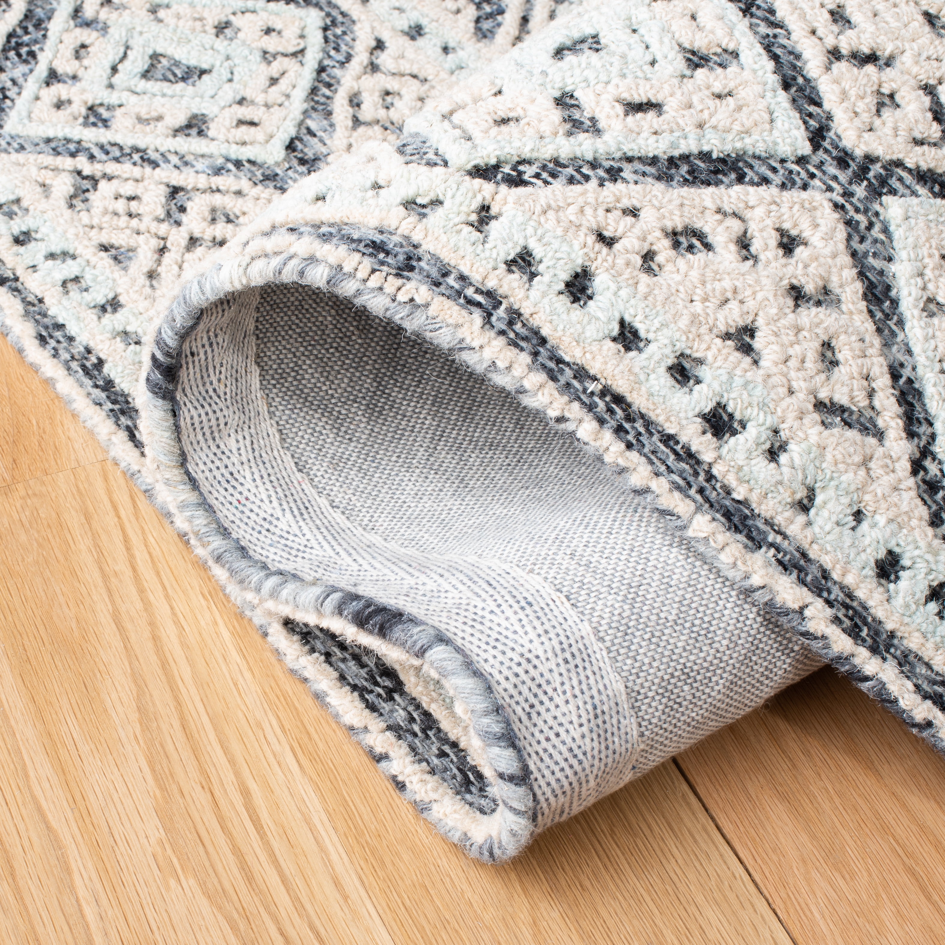 SAFAVIEH Aspen Katina Geometric Area Rug, Charcoal, 3' x 5'