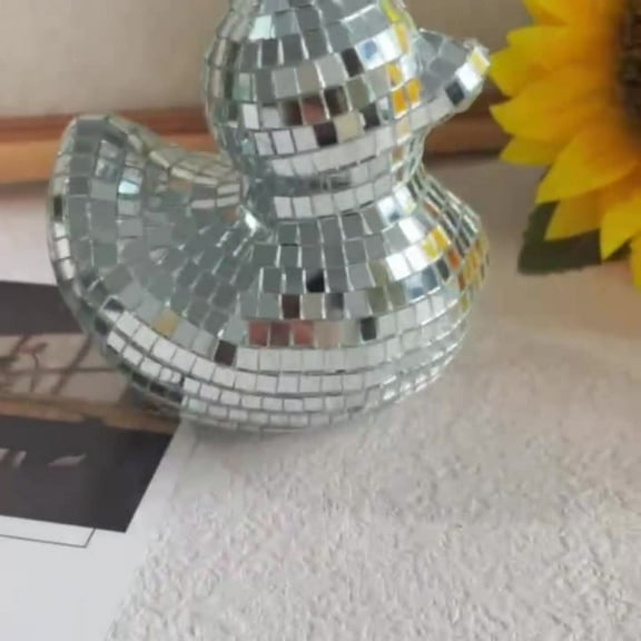 Konghyp New Arrival Disco Ducks – Mirror Glass Home Decoration for a Fun and Unique Touch, Ideal for Holiday Parties and Home Decor, Perfect for Creating a Playful Atmosphere