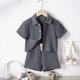 thumbnail image 1 of MKLEKYY conjunto de 2 Piezas de Ropa para Bebés y Niños Pequeños, Camisa Acanalada con Botones y Pantalones Cortos con Bolsillo, 12 Meses, 6T, Sin Camiseta, 1 of 4