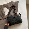 thumbnail image 4 of Bolso Hobo Acolchado Hombro Femenino Con Correa Ajustable para Mujer, 4 of 9