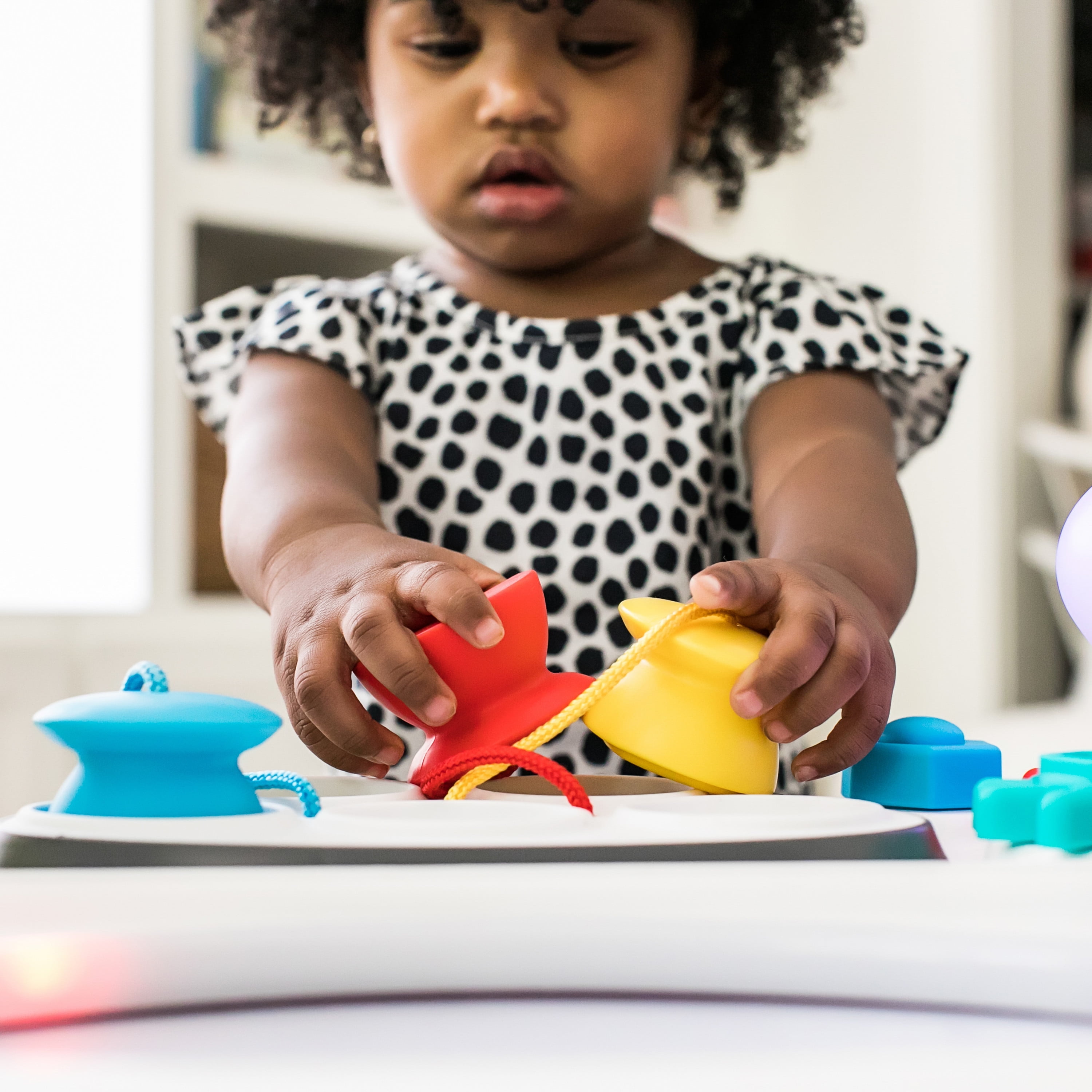 baby einstein curiosity table review