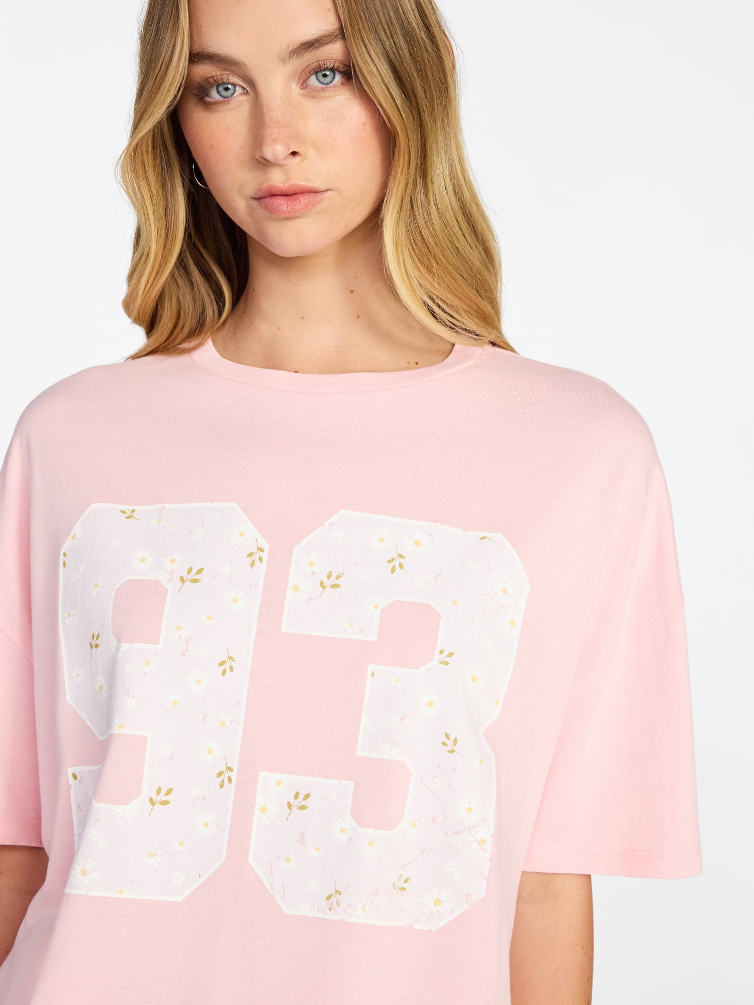 No Boundaries Washed Graphic Boyfriend Tee, Women's XXS-XXL