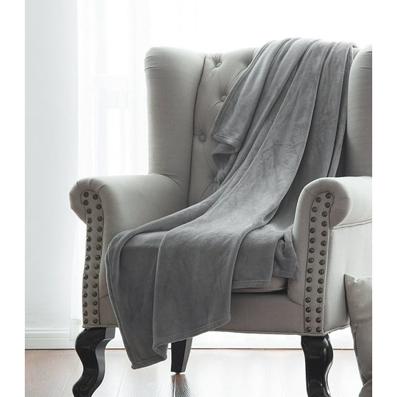 Microlight Solid Fleece Throw Blankets