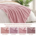 thumbnail image 6 of 1/4-Piece Microfiber Checkered Bath Towels, Ultra-Lightweight Quick-Dry Towels, Superior Absorbency, 140x70cm, Ultra-Soft, Suitable for Home, Spas, Gyms, Travel, 6 of 13