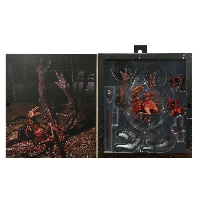 NECA - The Thing Deluxe Ultimate Dog Creature Action Figure