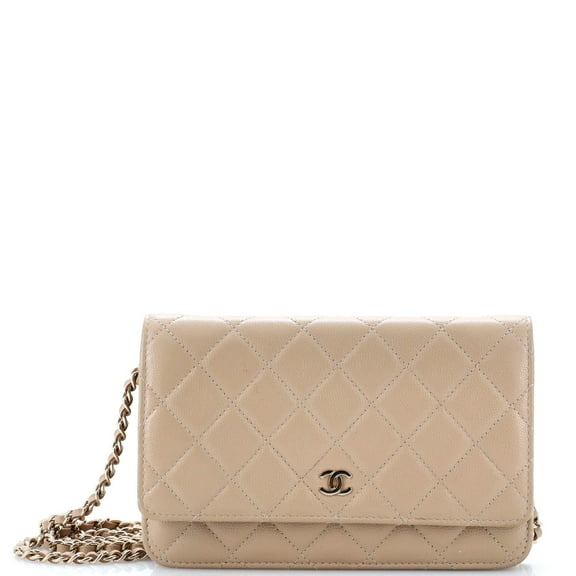 Pre-Owned CHANEL Wallet on Chain Quilted Caviar