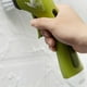 thumbnail image 4 of Cepillos de limpieza con mango largo de 30 x 9 x 10 cm, con pulverizador de agua y detergente automático, color verde, 4 of 5