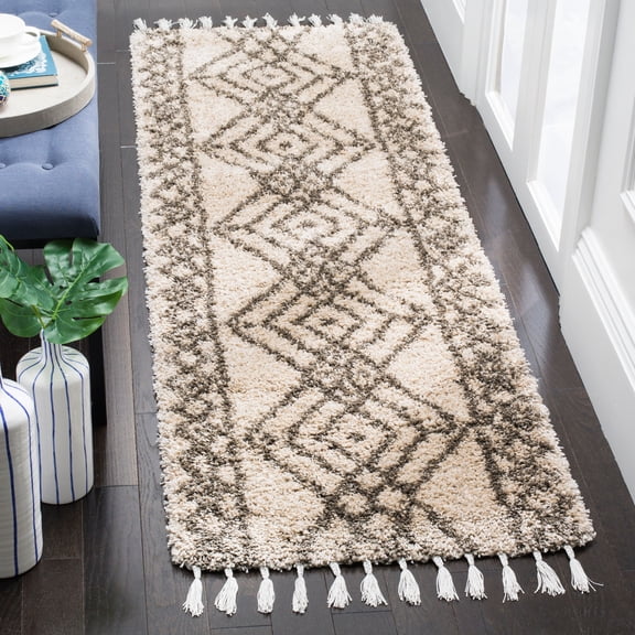 SAFAVIEH Moroccan Fringe Erksine Geometric Shag Runner Rug, Mushroom/Grey, 2'3" x 7'