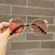 thumbnail image 1 of Gafas de sol a la moda para niños y niñas, anteojos de sol Anti-UV para bebé, con lazo bonito, gafas de concha para niña pequeña, gafas con montura de Metal Fivean unisex, 1 of 2