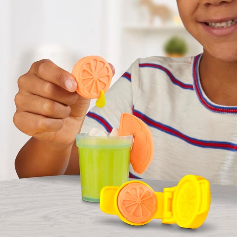 Play-Doh, Playset, Fridge Fun, 38 Kitchen Tools, 10 Large 3 oz