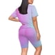 thumbnail image 4 of Conjunto de dos piezas con estampado degradado para mujer: poliéster y spandex, cuello en V, pantalones cortos ciclistas., 4 of 6