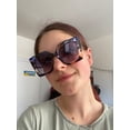 thumbnail image 4 of Lentes de Sol FEISEDY de Moda, Grandes, Cuadrados con Incrustación de Perlas B2625, 4 of 7