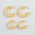 thumbnail image 3 of Estilo Tridimensional Tipo C Pendientes Distintivos Pendientes Acrílicos Color Caramelo para Mujer Pendientes Elegantes Pendientes Elegantes, 3 of 5
