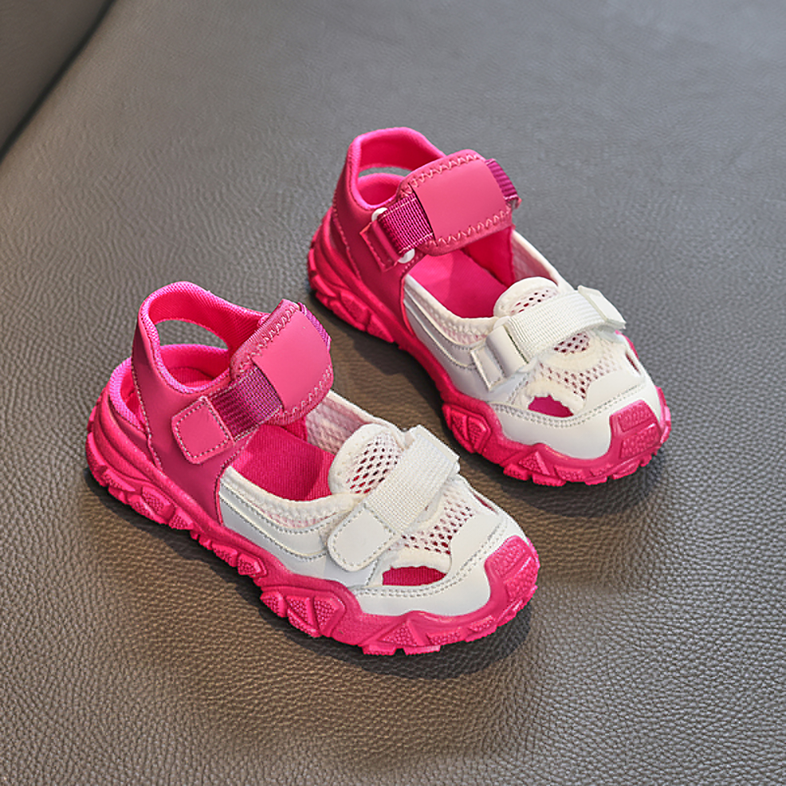 thumbnail image 4 of Cyiecw Girls Sandals Summer Comfortable Kids Sandles Breathable Hiking Sandals Outdoor Beach Shoes Water Shoes, 4 of 7