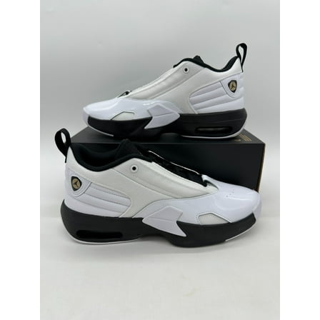 Jordan Max Aura 6 Mens Size 8.5 White Metallic Gold Basketball Shoes FQ8298 101