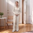 thumbnail image 4 of Conjunto de Dos Piezas para Mujer, Pantalón Deportivo de Pierna , Media Cremallera, Larga y Cuello en V. Caqui S, 4 of 6