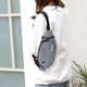 thumbnail image 5 of Riñonera deportiva para hombre | Bandolera impermeable antirrobo con puerto de carga USB para senderismo, ciclismo y viajes | Gris o rosa, 5 of 8