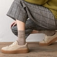 thumbnail image 2 of 1 par de calcetines de mujer de tubo medio sin olor, retro, color sólido, alta elasticidad, antideslizantes, transpirables, suaves, absorbentes del sudor, antiencogimiento, calcetines deportivos de, 2 of 8