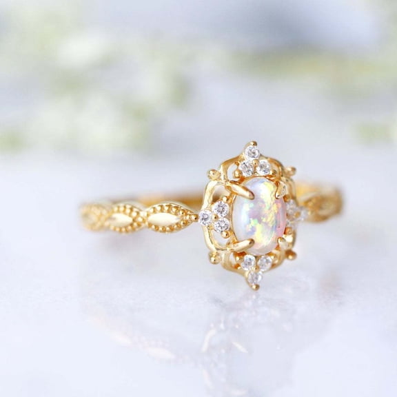 Women's Fashion Vintage Openwork Opal Ring
