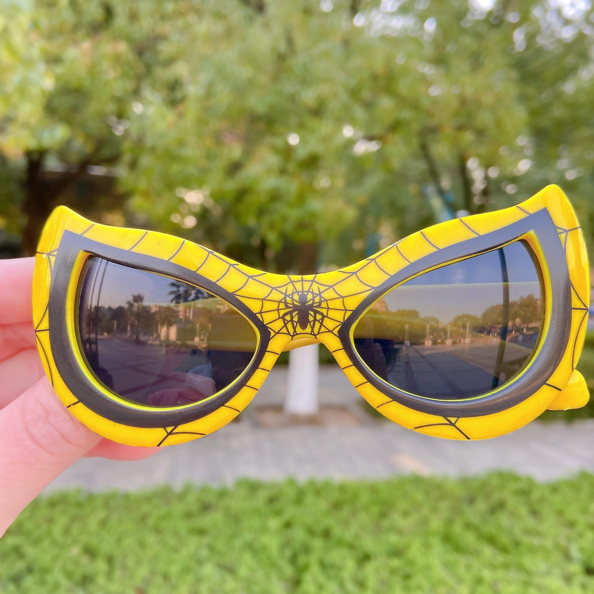 Lentes de Sol con Estuche Spider Man Azul