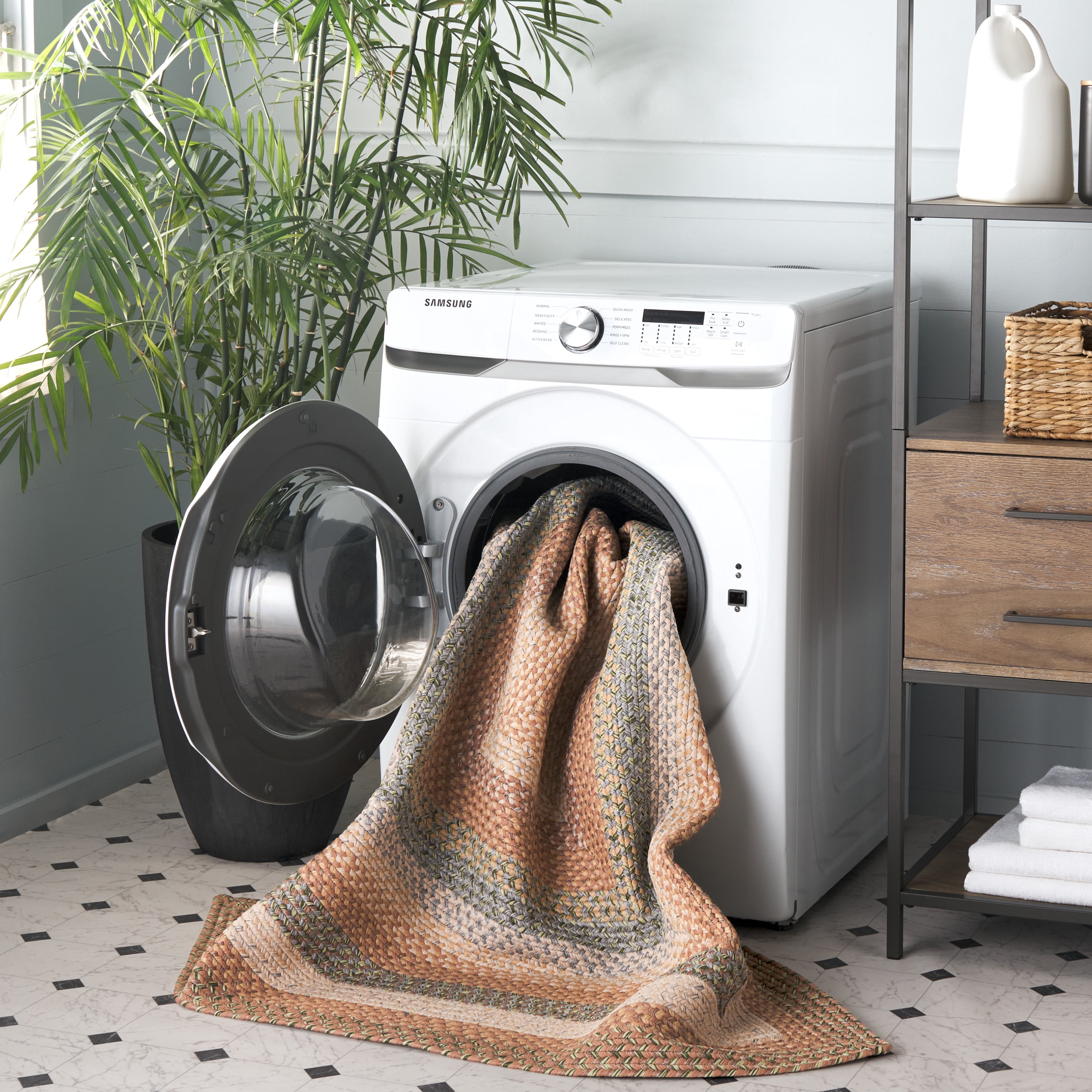 SAFAVIEH Braided Marco Bordered Machine Washable Reversible Area Rug, Tan/Multi, 3' x 5' Oval