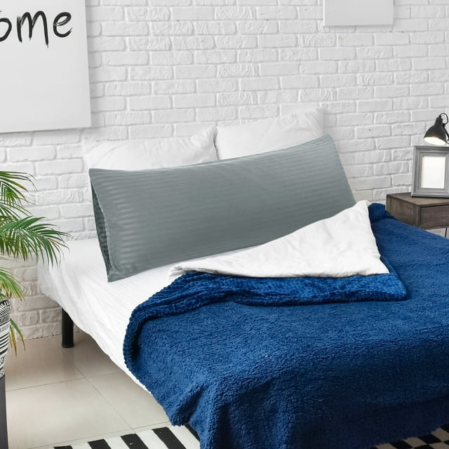 PiccoCasa Taie d'Oreiller en Microfibre Rayée Douce Durable Gris Foncé 20 Pouces x 55 Pouces