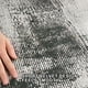 thumbnail image 4 of La alfombra de la sala de estar es geométricamente buena para uso doméstico. El dormitorio está cubierto con tapetes y la alfombra de la mesita de noche se usa como tapete., 4 of 4