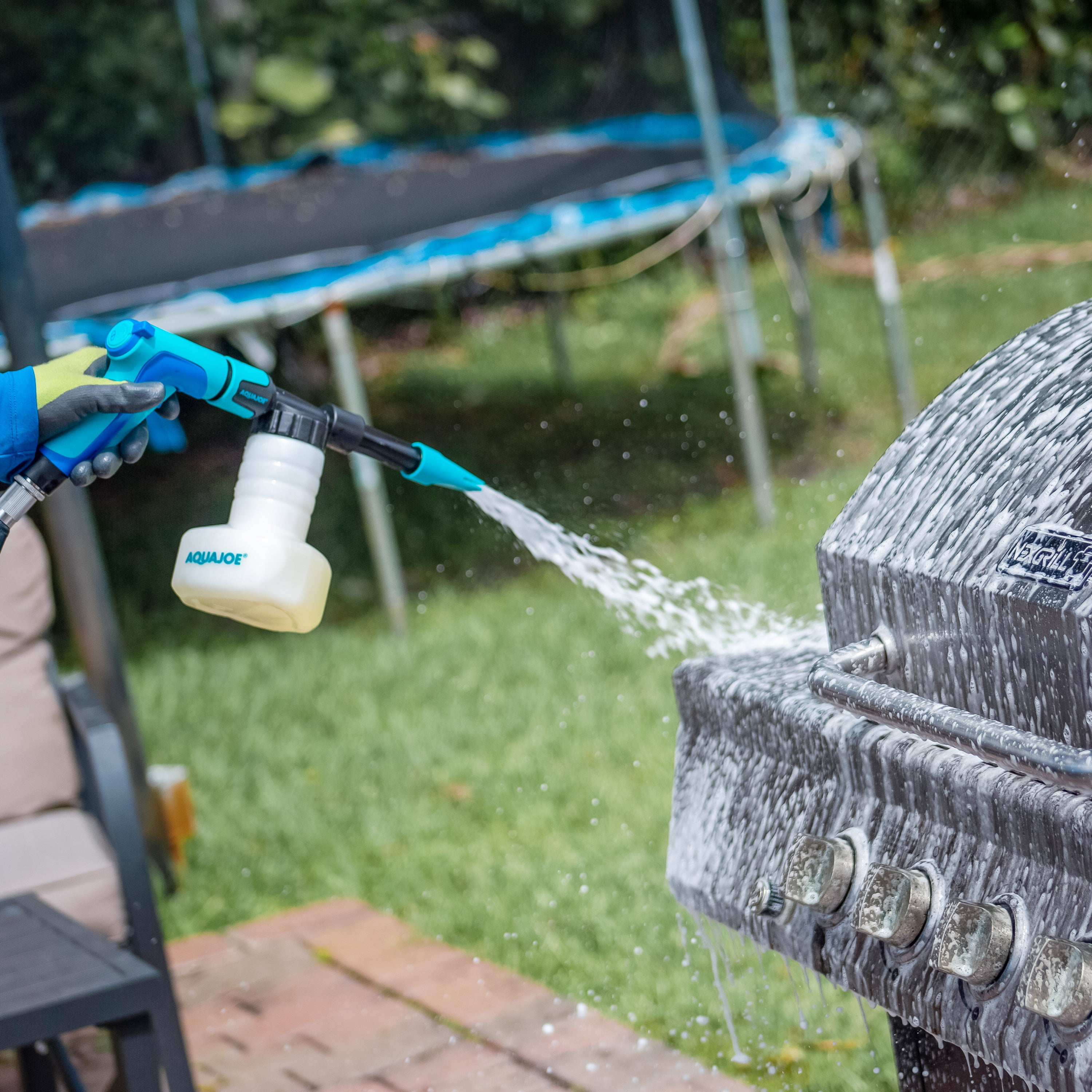 Aqua Joe 2-in-1 Hose-Powered Adjustable Foam Cannon Spray Gun, Quick-Connect to Any Garden Hose