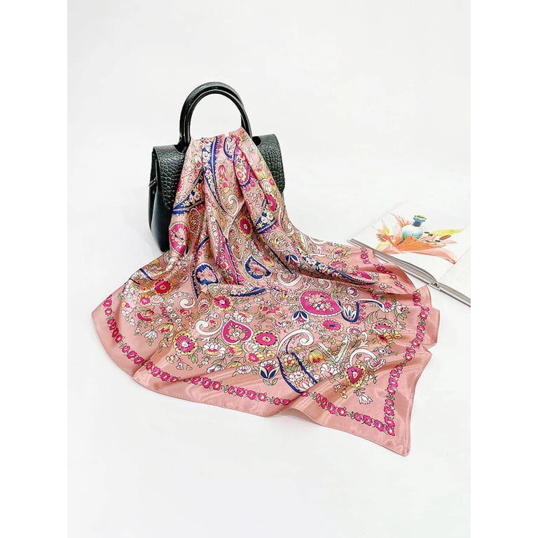 Pink Purses Hats Scarves Graphic Sign Sgt. Pepper main image 2
