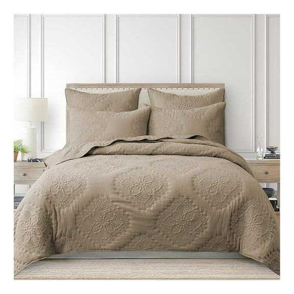Muslin Stitch Quilt Set - Full/Queen - Taupe Medallion Quilt & Shams - Reversible Cotton Bedding - 88x92in Quilt, 20x26in Shams Full/Queen Quilt