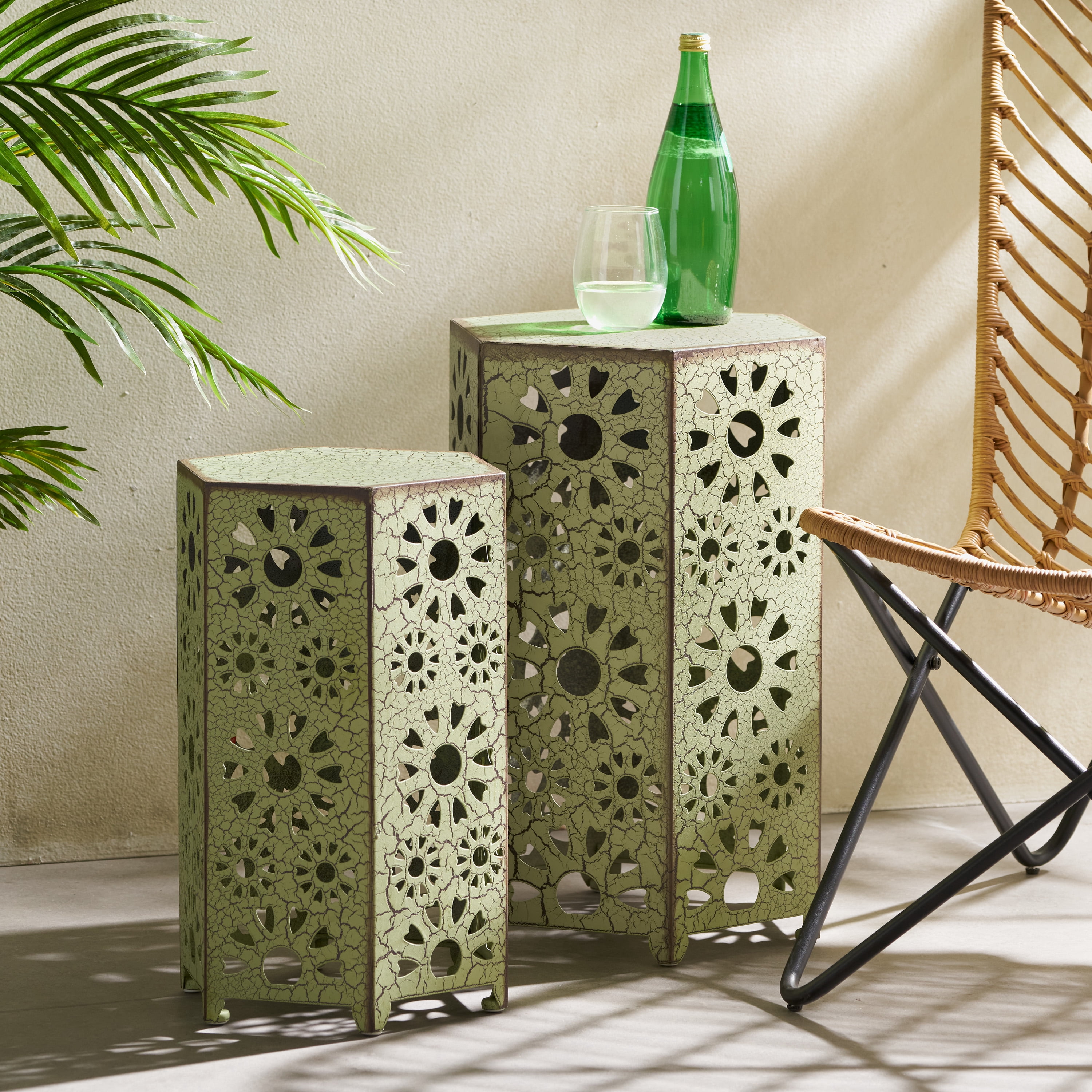 Outdoor Hollow Out Side Table Set of 2, Iron Craft Accent Tables for Patio Garden, Crackle Green